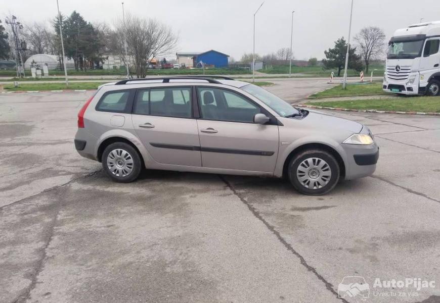 reno_megan_16_benzin_2003_god_reg_do_9_meseca_11_polovni_automobili_autopijac.rs