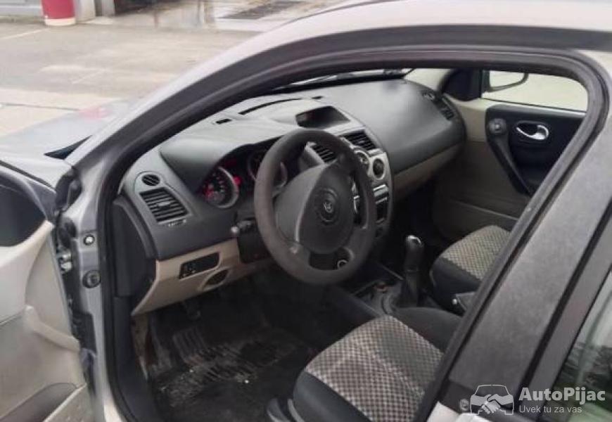 reno_megan_16_benzin_2003_god_reg_do_9_meseca_9_polovni_automobili_autopijac.rs