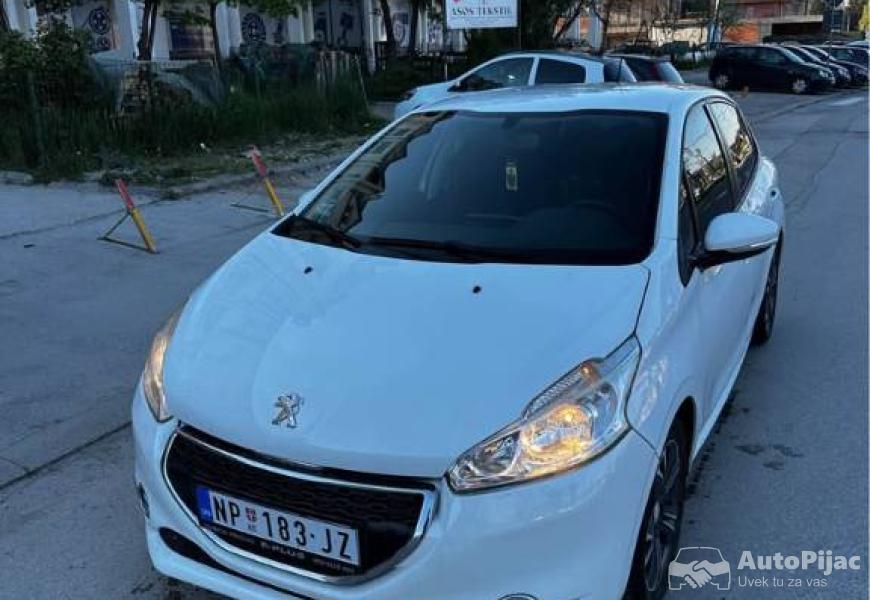 2012_peugeot_208_3_polovni_automobili_autopijac.rs