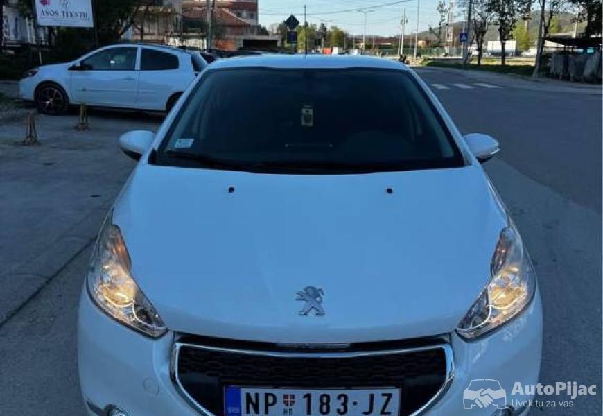 2012_peugeot_208_4_polovni_automobili_autopijac.rs