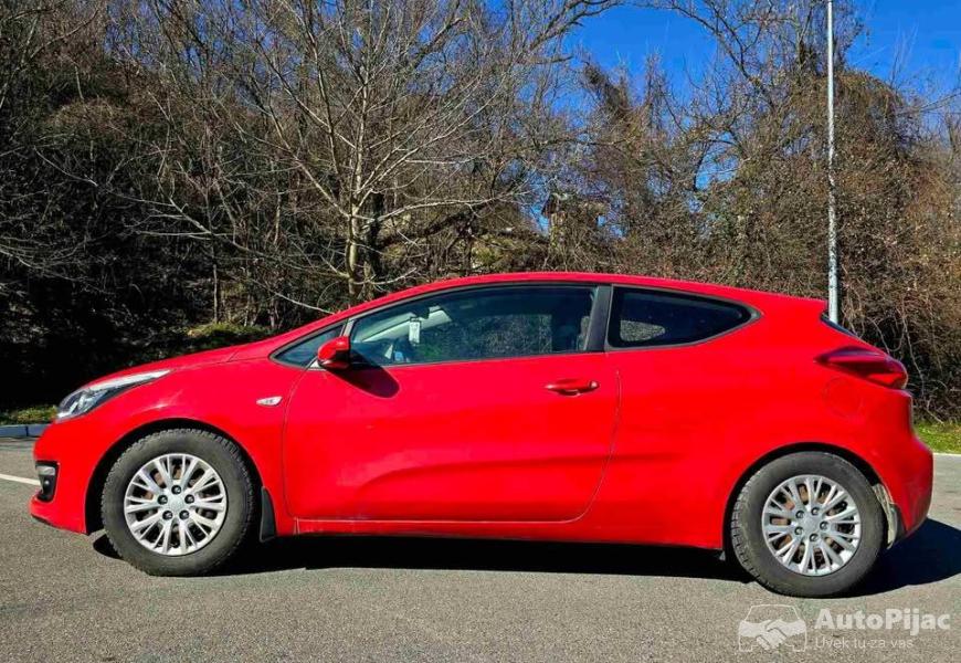 2016_kia_pro_ceed_pro_ceed_10_polovni_automobili_autopijac.rs