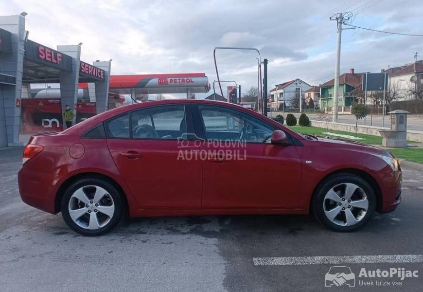 2009_chevrolet_cruze_4_polovni_automobili_autopijac.rs