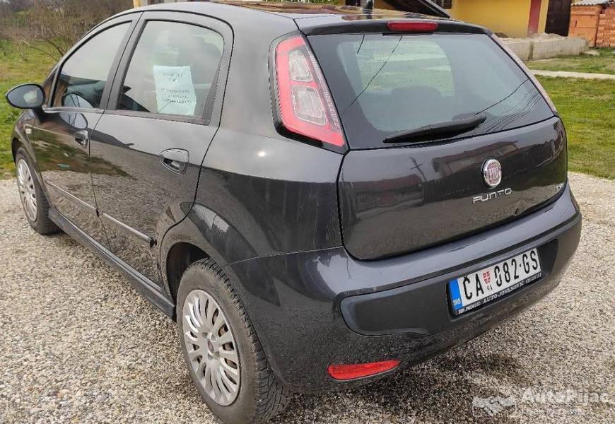 fiat_punto_evo_8_polovni_automobili_autopijac.rs