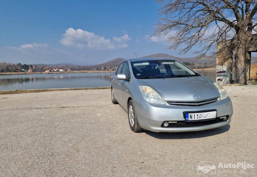 2005_toyota_prius_3_polovni_automobili_autopijac.rs