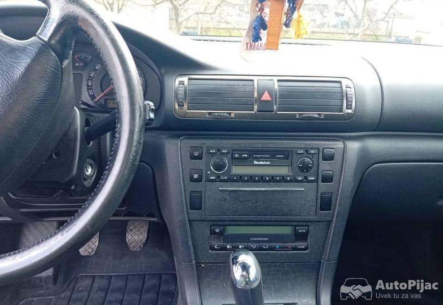 skoda_superb_19tdi_5_polovni_automobili_autopijac.rs