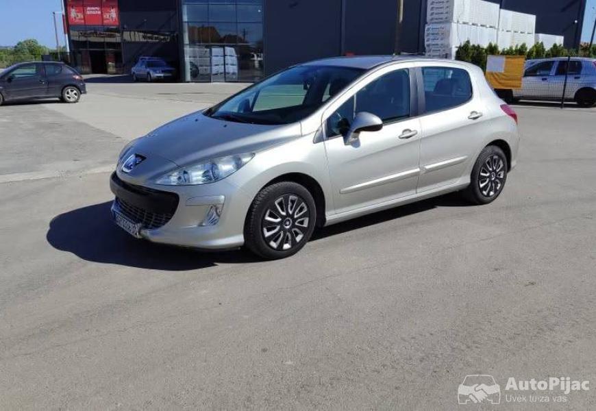 peugeot_308_16_hdi_2_polovni_automobili_autopijac.rs