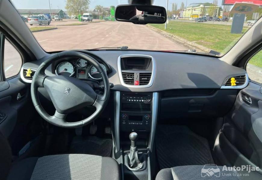 peugeot_207_7_polovni_automobili_autopijac.rs