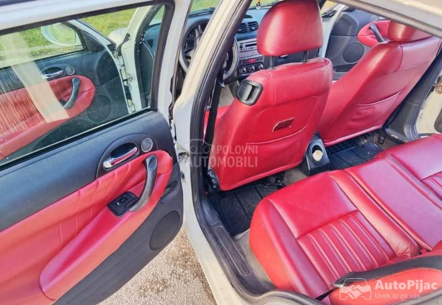 alfa_romeo_147_restyling_5_polovni_automobili_autopijac.rs