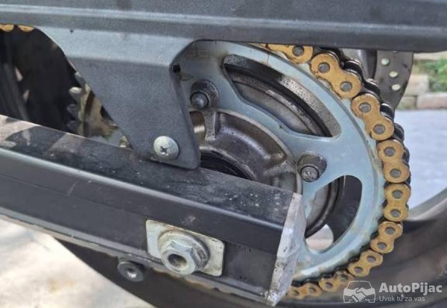 suzuki_dl_650_v_strom_7_polovni_automobili_autopijac.rs
