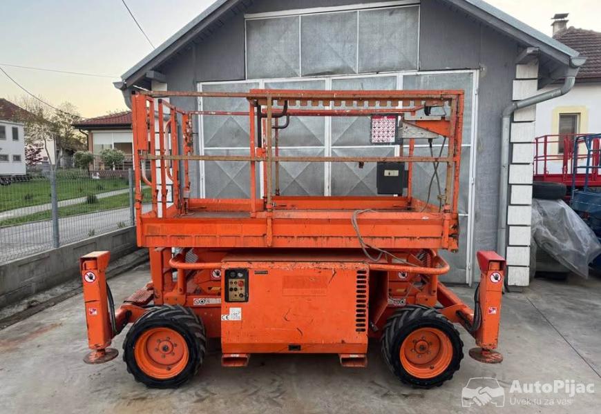 skyjack6826rt_3_polovni_automobili_autopijac.rs