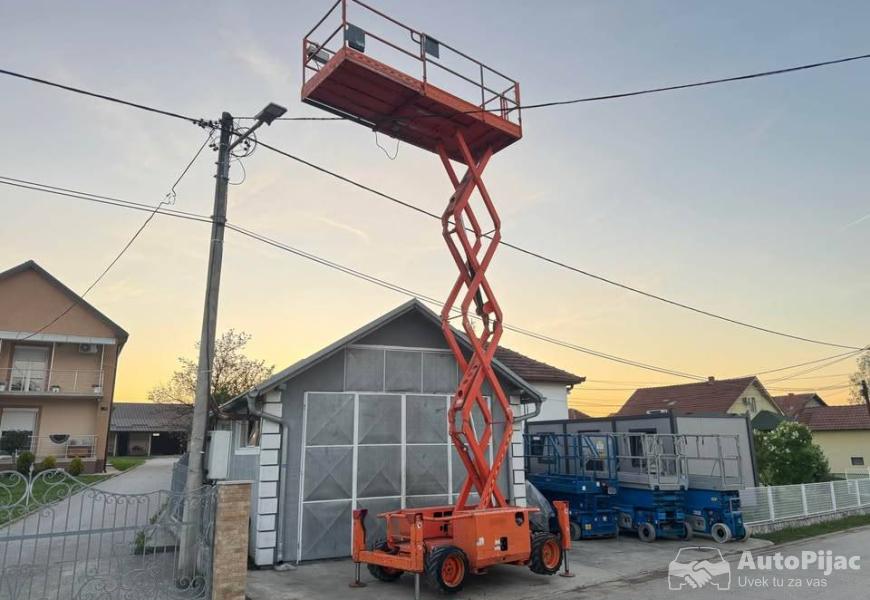 skyjack6826rt_7_polovni_automobili_autopijac.rs