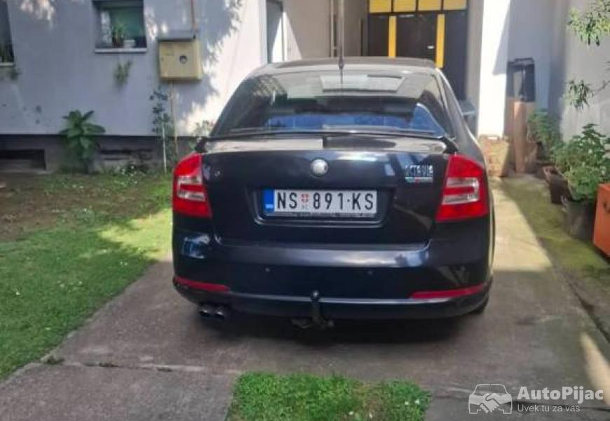 octavia_2008_vrs_170ks_20tdi_5_polovni_automobili_autopijac.rs