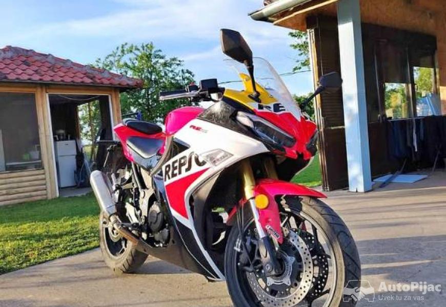 peda_pro_250r_1_polovni_automobili_autopijac.rs