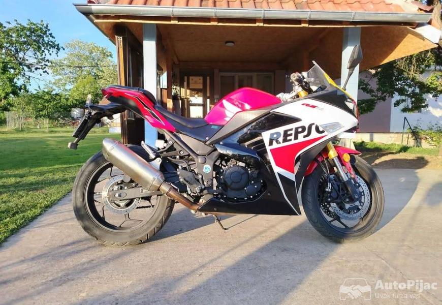 peda_pro_250r_3_polovni_automobili_autopijac.rs