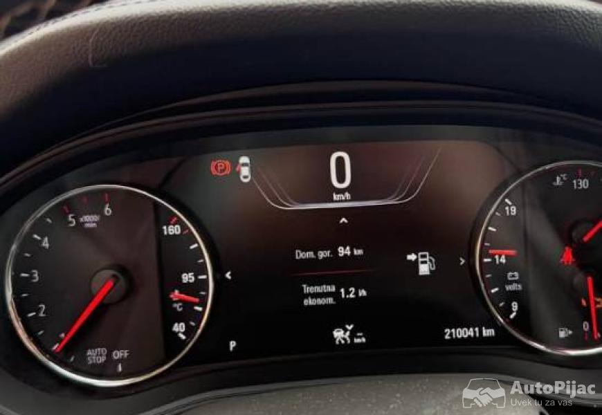 opel_insignia_2018_godina_opc_line_10_polovni_automobili_autopijac.rs