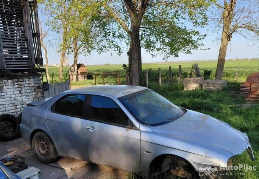 alfa_156_19jtd_delovi_2_polovni_automobili_autopijac.rs
