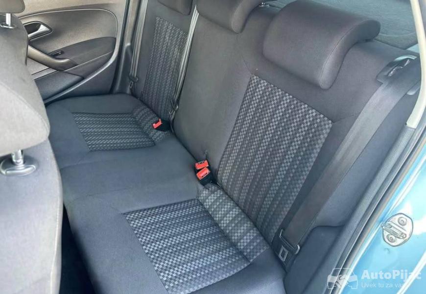 volkswagen_polo_12_4_polovni_automobili_autopijac.rs