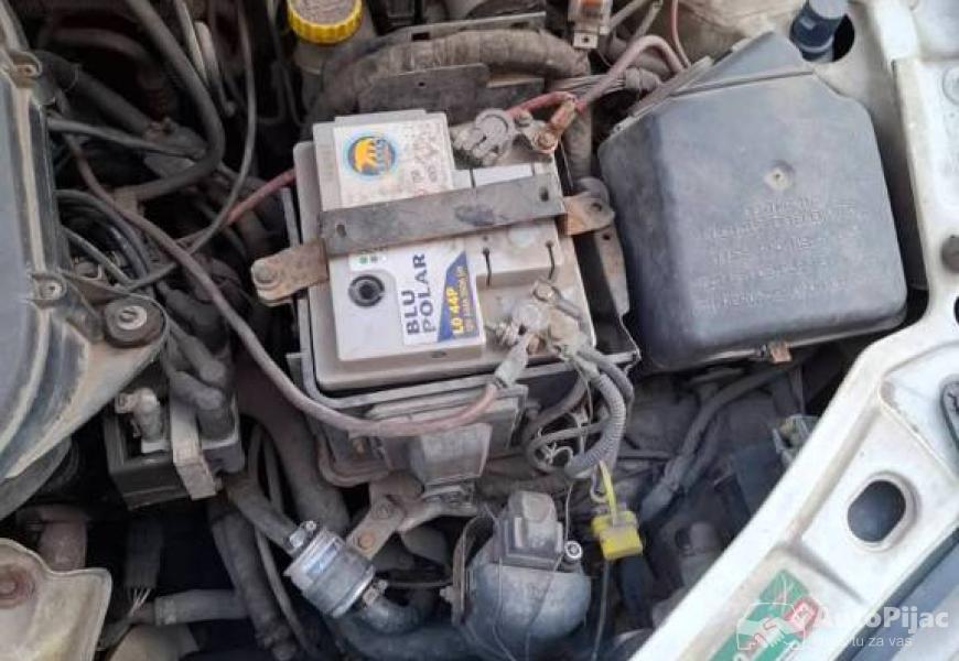fiat_punto_benzin_plin_7_polovni_automobili_autopijac.rs