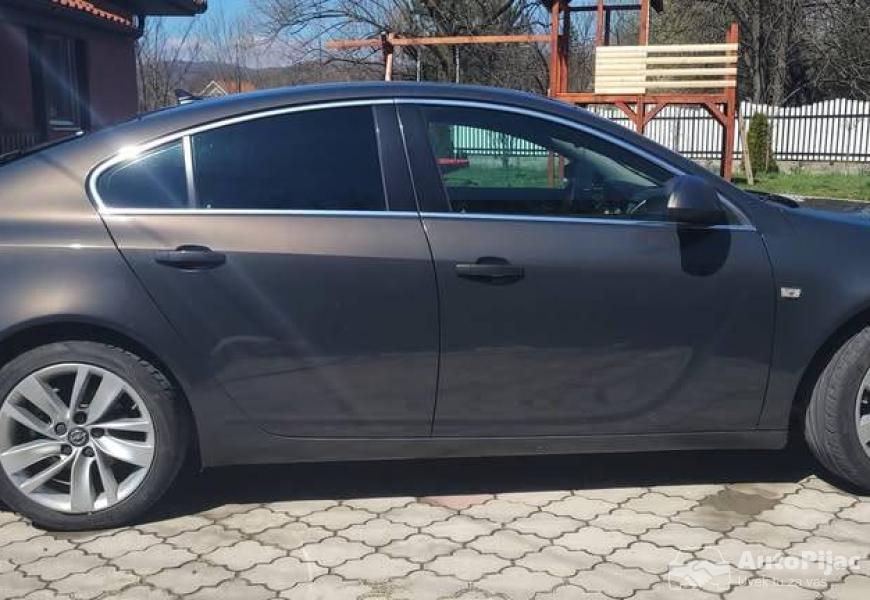 opel_insignia_2014_4_polovni_automobili_autopijac.rs