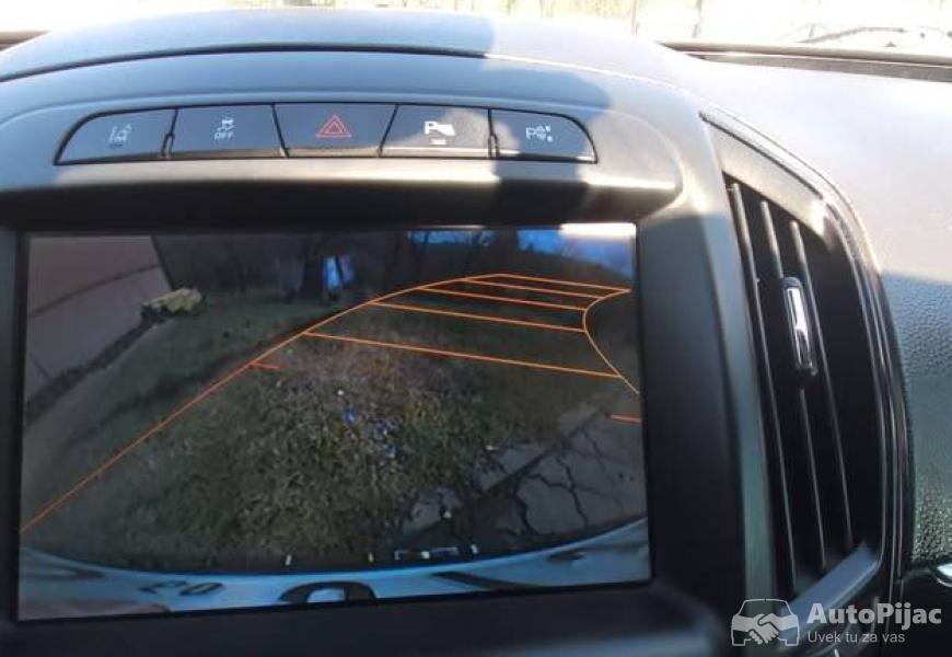opel_insignia_2014_8_polovni_automobili_autopijac.rs