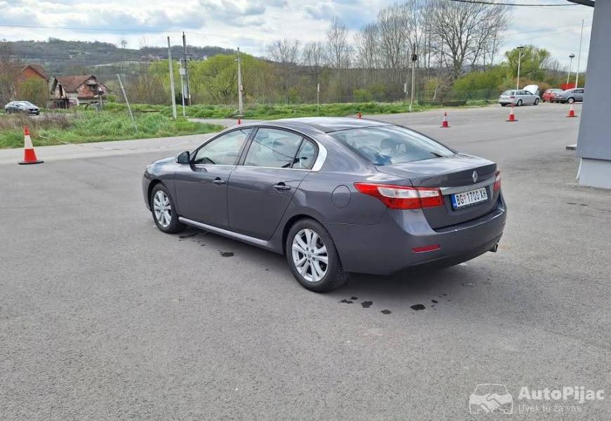 renault_latitude_7_polovni_automobili_autopijac.rs