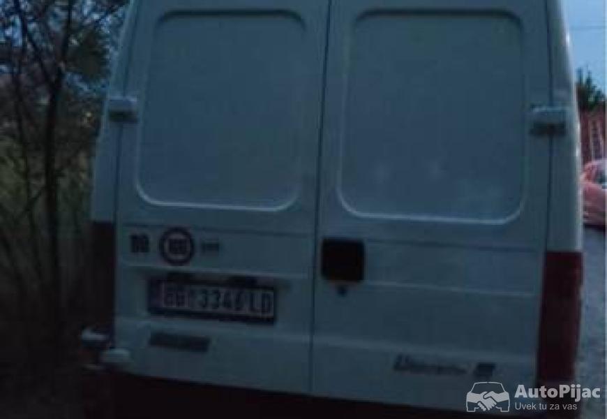 prodajem_kombi_2_polovni_automobili_autopijac.rs