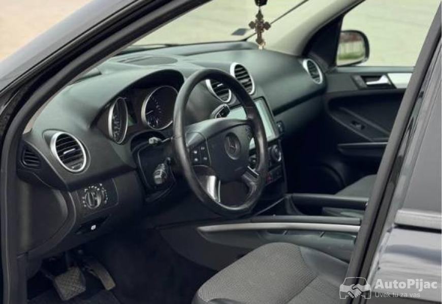mercedes_benz_ml280_8_polovni_automobili_autopijac.rs
