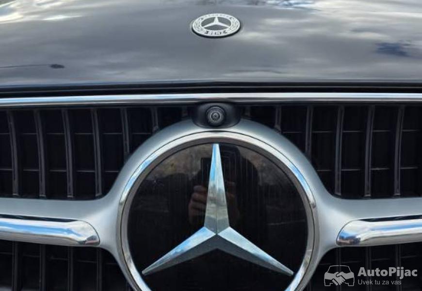 2022_mercedesbenz_cclass_12_polovni_automobili_autopijac.rs