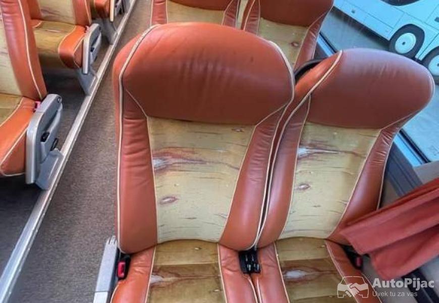 neoplan_1216_2006_automatik_440ps_6_polovni_automobili_autopijac.rs