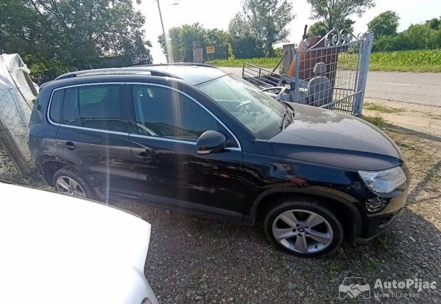 vw_tiguan_20_tdi_140ks_delovi_vlasotince_12_polovni_automobili_autopijac.rs