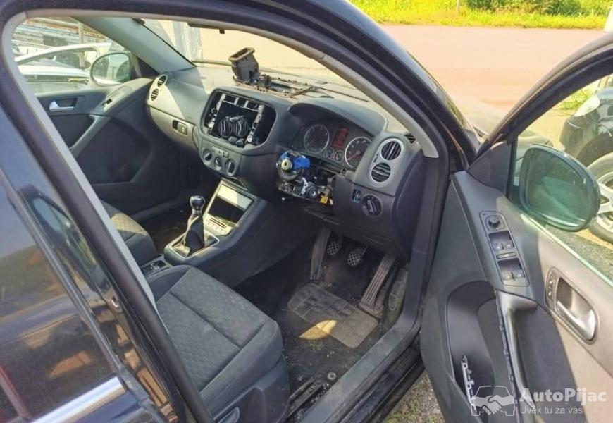 vw_tiguan_20_tdi_140ks_delovi_vlasotince_3_polovni_automobili_autopijac.rs