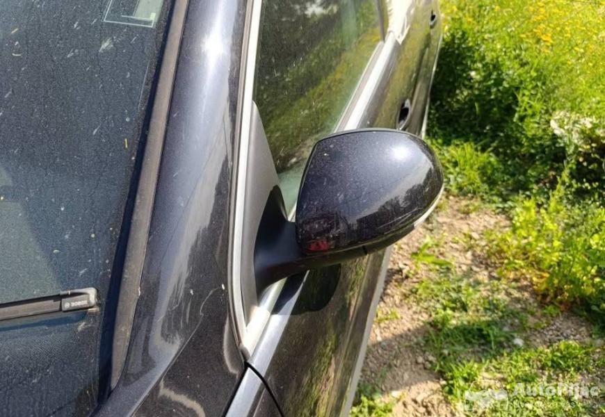 vw_tiguan_20_tdi_140ks_delovi_vlasotince_7_polovni_automobili_autopijac.rs