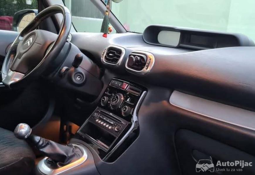 2009_citron_picasso_c3_16_hdi_excluzive_3_polovni_automobili_autopijac.rs