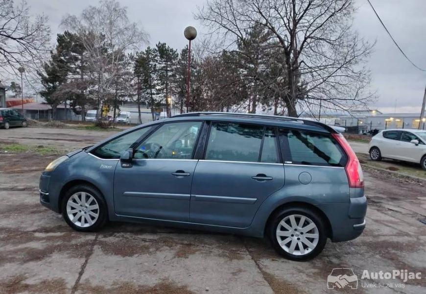 citroen_c4_piccaso_2008_god_20_hdi_7_sedista_7_polovni_automobili_autopijac.rs
