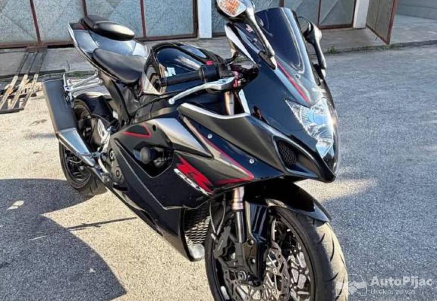 suzuki_gsxr_1000_2006_1_polovni_automobili_autopijac.rs