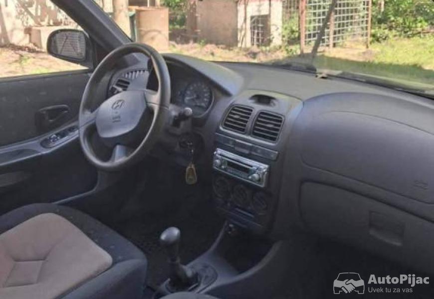 hyundai_accent_gs_5_polovni_automobili_autopijac.rs