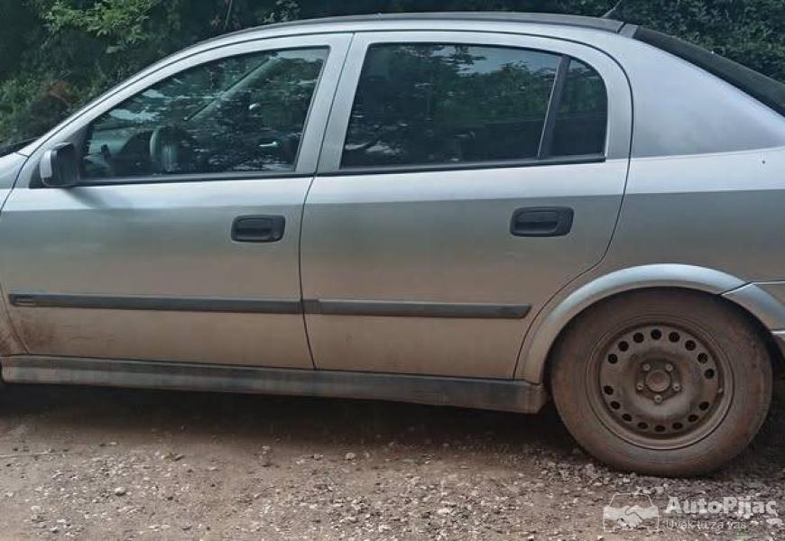 autozadeloveopelastradizel_3_polovni_automobili_autopijac.rs