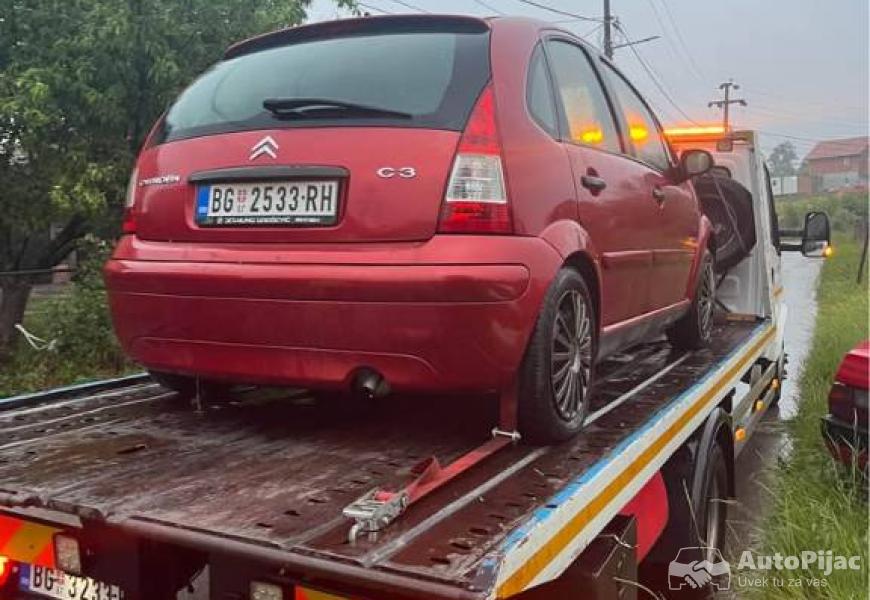 14benzin_2007god_2_polovni_automobili_autopijac.rs
