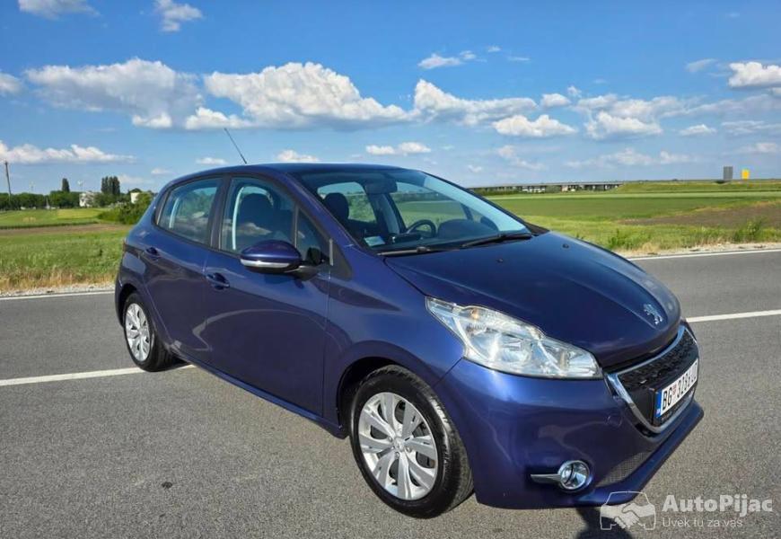 pezo_208_12vti_82ks_2013g_109000km_11_polovni_automobili_autopijac.rs