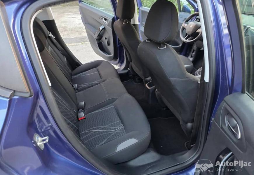 pezo_208_12vti_82ks_2013g_109000km_12_polovni_automobili_autopijac.rs