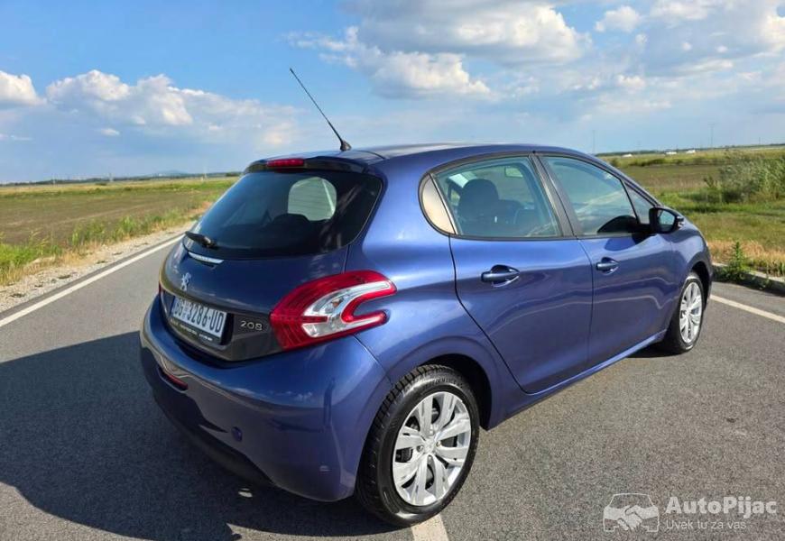 pezo_208_12vti_82ks_2013g_109000km_9_polovni_automobili_autopijac.rs