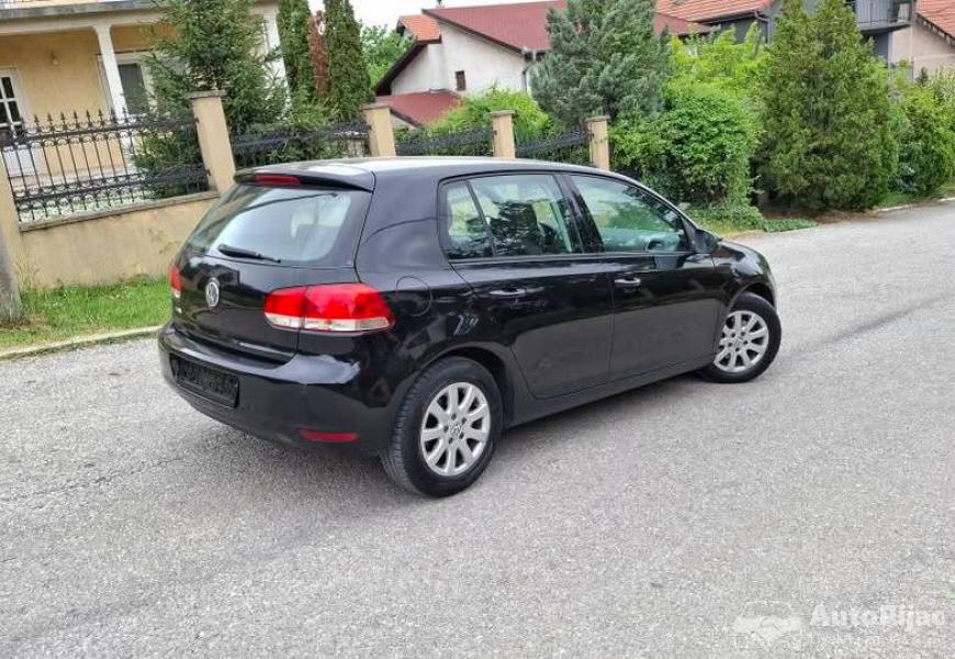 volkswagen_golf_6_14_benz_59_kw_10_nov_servisna_2_polovni_automobili_autopijac.rs