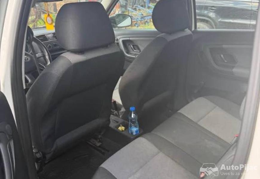skoda_fabia_16tdi_3_polovni_automobili_autopijac.rs