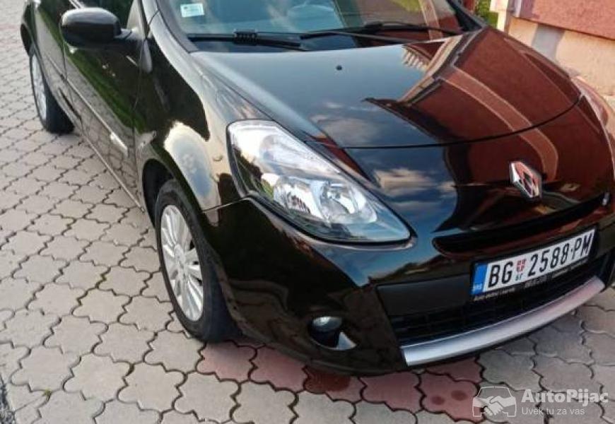 crni_klio_2_polovni_automobili_autopijac.rs