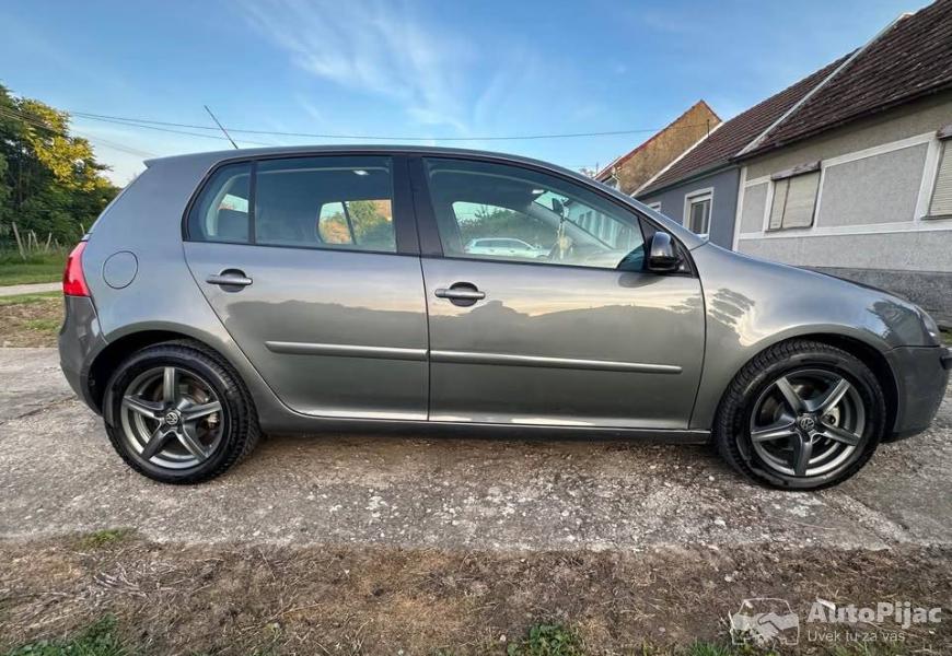 golf_5_19_tdi_4_polovni_automobili_autopijac.rs