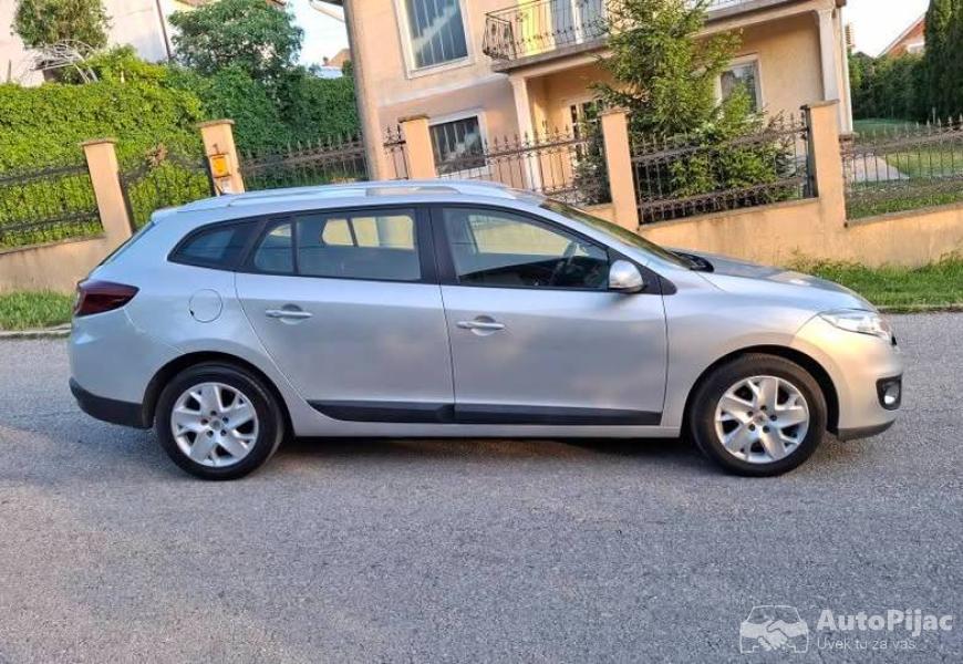 renault_megane_15_dci_13_god_nov_6_polovni_automobili_autopijac.rs