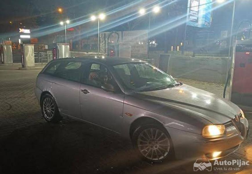 alfa_156_19jtd_dugo_reg_4_polovni_automobili_autopijac.rs