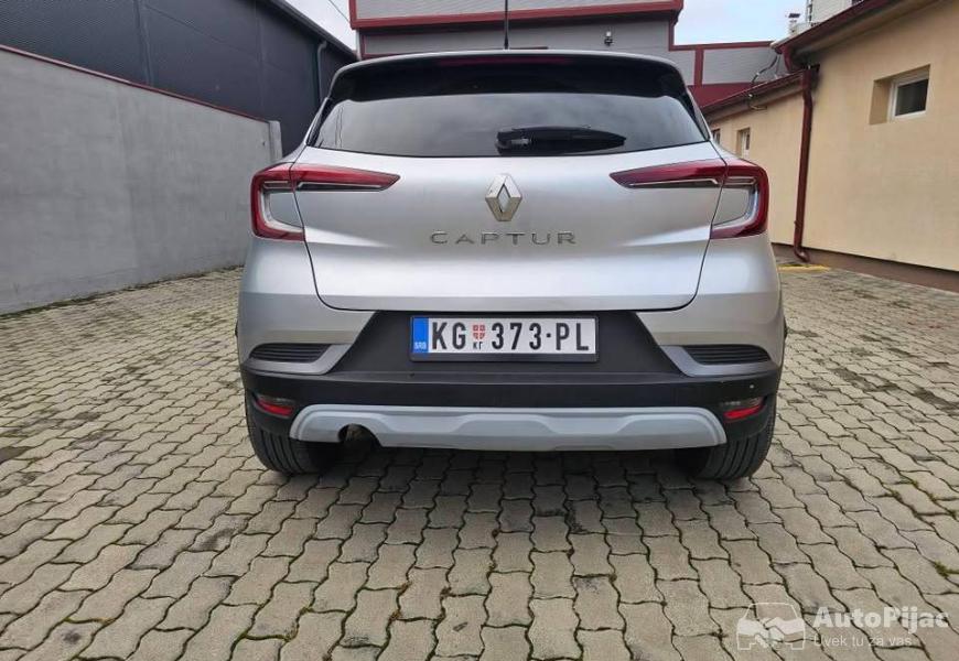 2022_renault_captur_6_polovni_automobili_autopijac.rs