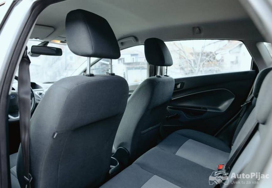 2010_ford_fiesta_15_polovni_automobili_autopijac.rs