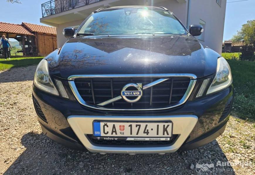2011_volvo_xc60_4_polovni_automobili_autopijac.rs